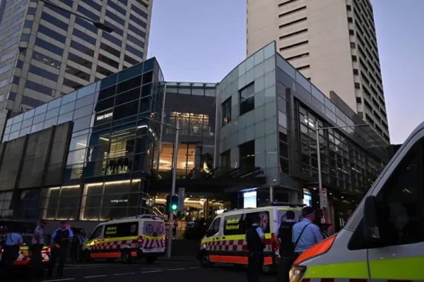 Terror en Australia: un hombre asesinó a puñaladas a seis personas en un shopping