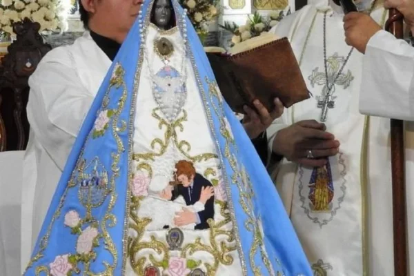 Polémica en Catamarca por el manto de la Virgen del Valle: tenía a Milei bordado