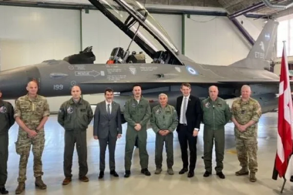 Argentina compró a Dinamarca 24 aviones de combate F-16