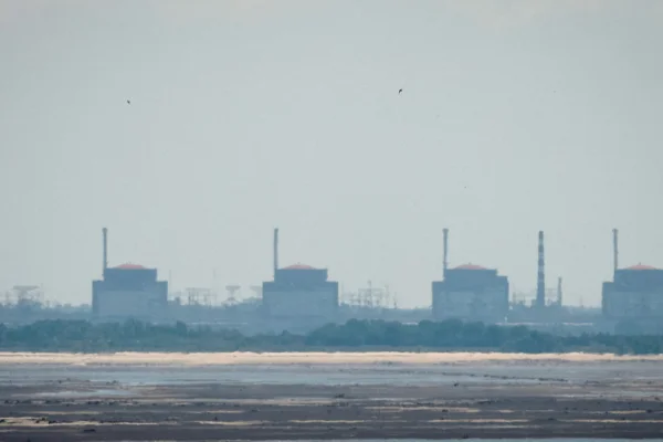 El OIEA confirma un nuevo ataque a la central nuclear de Zaporiyia