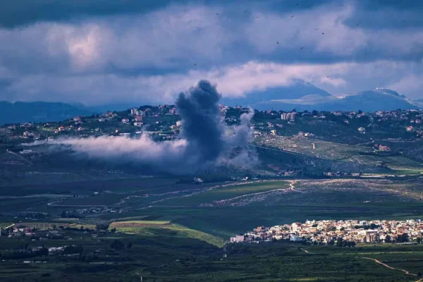 El Ejército de Israel efectuó bombardeos aéreos al sur del Líbano y destruyó instalaciones terroristas de Hezbollah