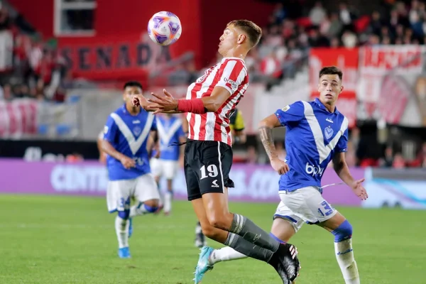 Estudiantes y Vélez se enfrentan en la final de la Copa de la Liga