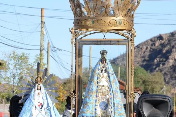 Emotivo recibimiento a la Virgen del Valle de Catamarca