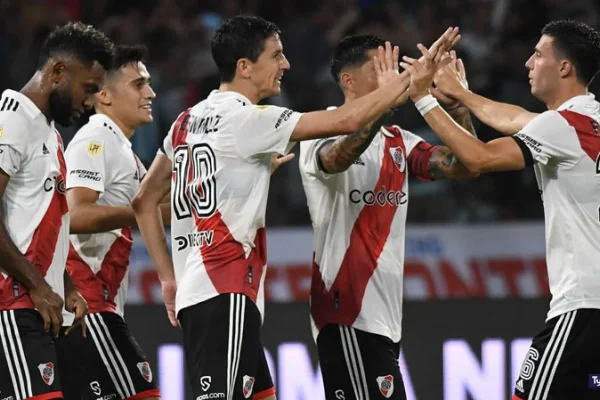 River va con lo mejor ante Nacional de Paraguay