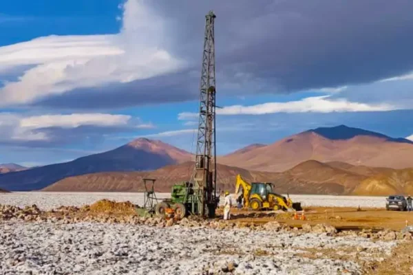 Minera canadiense contratará a 4.000 personas en Salta