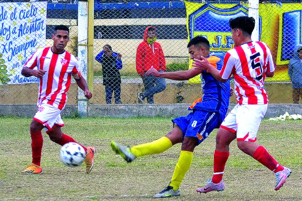 Agónico triunfo para Rioja Juniors en el 