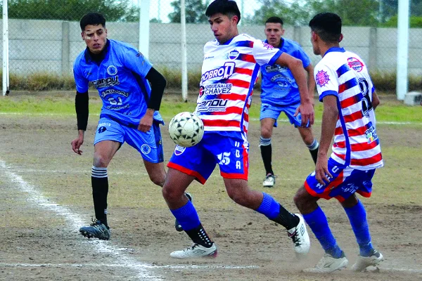 Alas Argentinas sumó de a tres