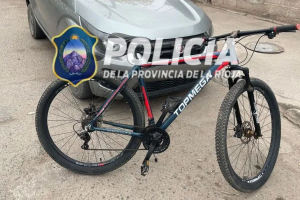 La Policía secuestró una bicicleta robada y la devolvió a su dueño