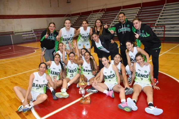 Banco Rioja se coronó campeón en el Torneo Femenino