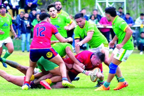 Se juega el clásico riojano por el Regional Centro