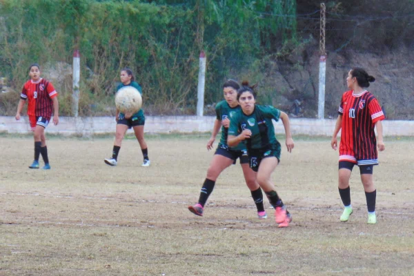 Joaquín y Newell´s mandan en el Torneo Femenino