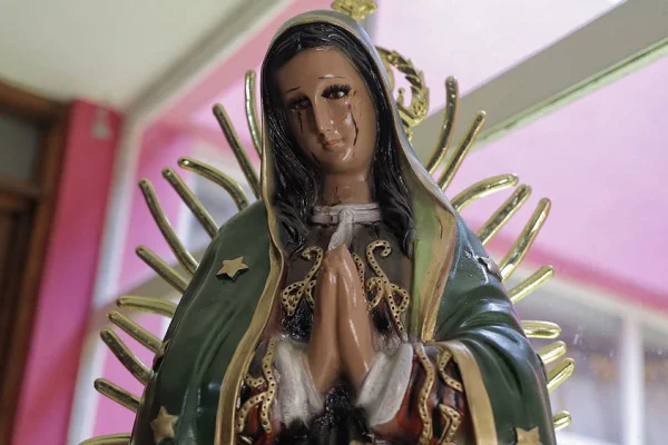 La Virgen de Guadalupe que llora sangre humana en México