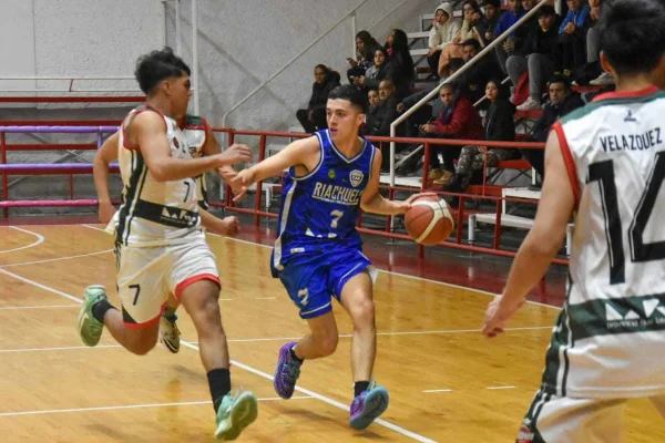 Pre Federal: Riachuelo ganó el segundo y estiró la definición en U21