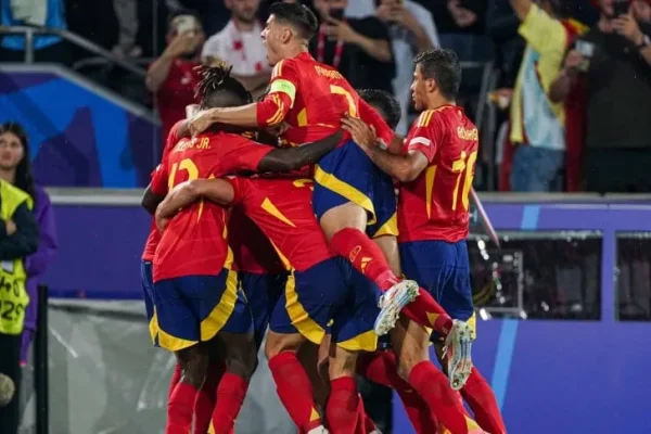 España se lo dio vuelta a Georgia, lo goleó y jugará ante Alemania en cuartos de final de la Eurocopa