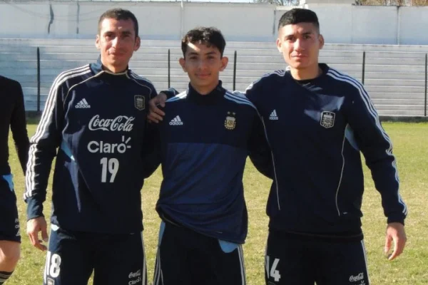Tres riojanos se entrenaron con el seleccionado nacional de Fútbol Silencioso