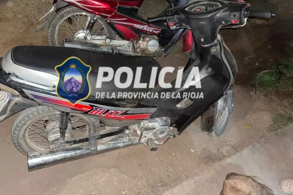 La policía logró recuperar una moto robada en Capital