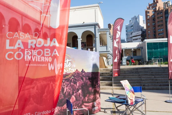 “Movete por La Rioja” desembarcó en Córdoba