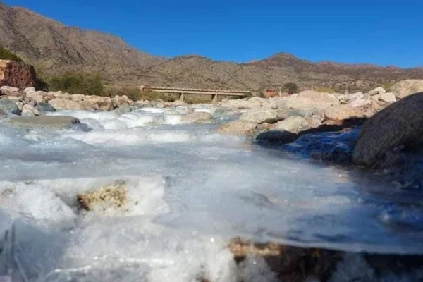 Se congeló el río en Miranda