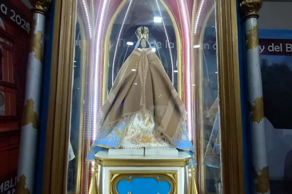 La Virgen del Valle engalana la 53º Fiesta del Poncho