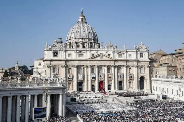 El Vaticano condenó el ataque a Trump: 