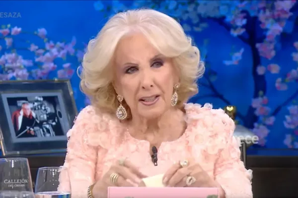 ¿Mirtha Legrand puede perder la vista?