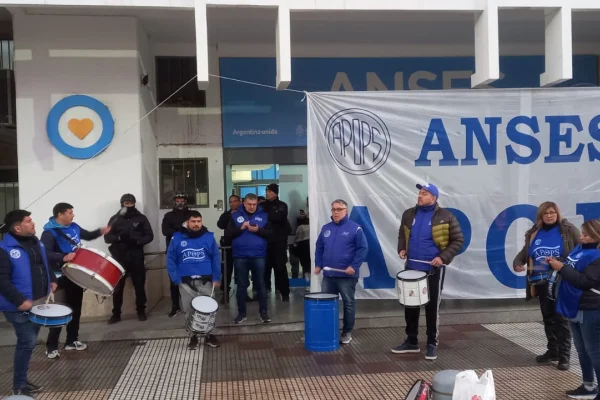 Trabajadores despedidos de ANSES La Rioja serán reincorporados