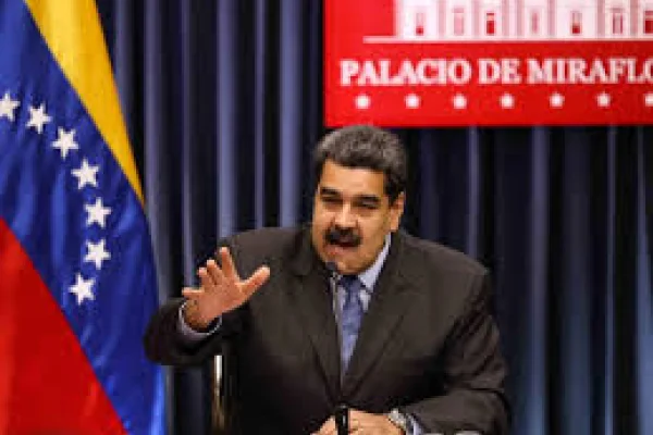 Maduro expulsó a diplomáticos argentinos