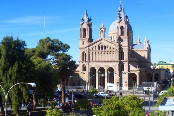 Domingo soleado con máximas de 27 grados