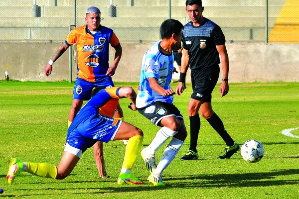 Rioja Juniors tuvo una fiesta completa y superó a Tesorieri en el clásico