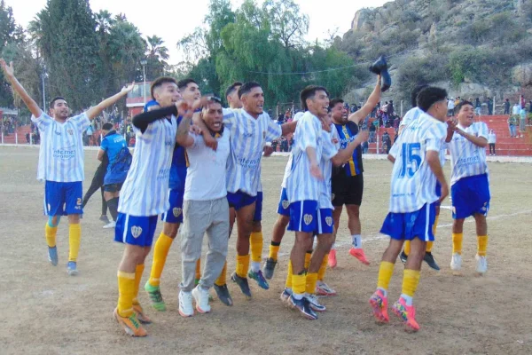 Defensores se impuso en el clásico ante Newell's