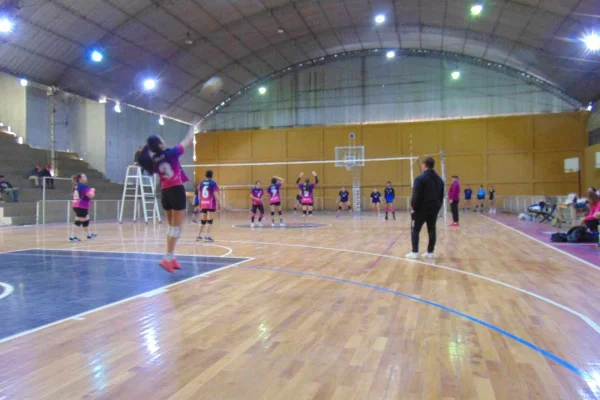 Arrancó el Torneo Clausura en Damas y Varones