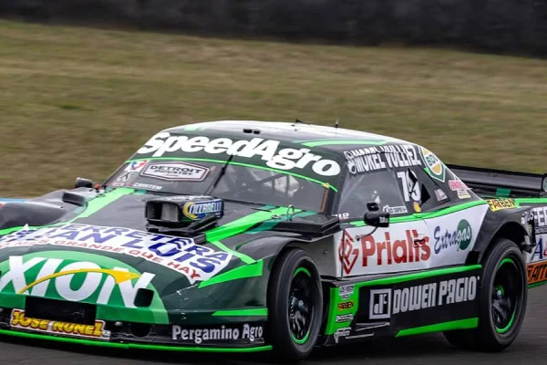 Facundo Chapur logró la pole en el autódromo de Buenos Aires