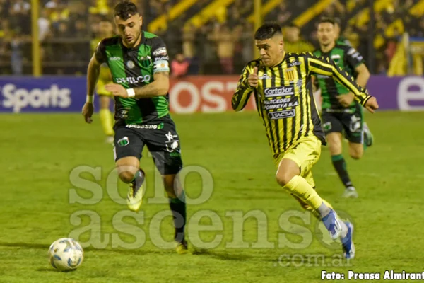 Nueva Chicago le ganó por la mínima a Almirante Brown en el clásico