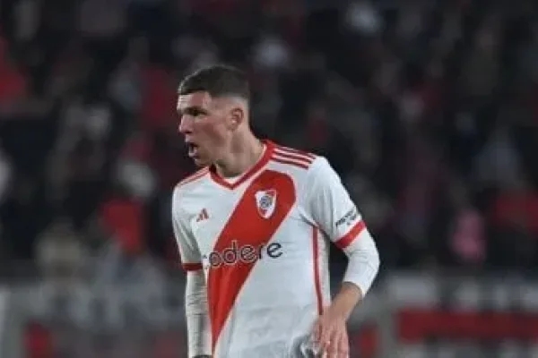 Bizarro: Franco Carboni se va de River sin haber debutado oficialmente