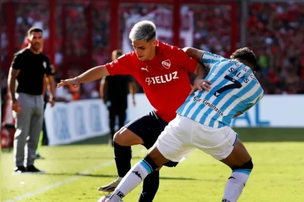 Racing e Independiente juegan un clásico caliente en Avellaneda