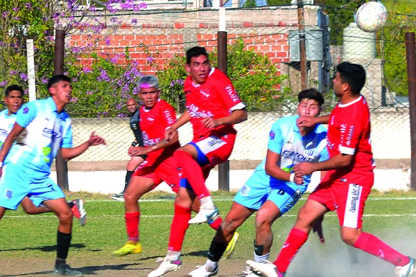 Riojano y Racing igualaron en un atractivo encuentro