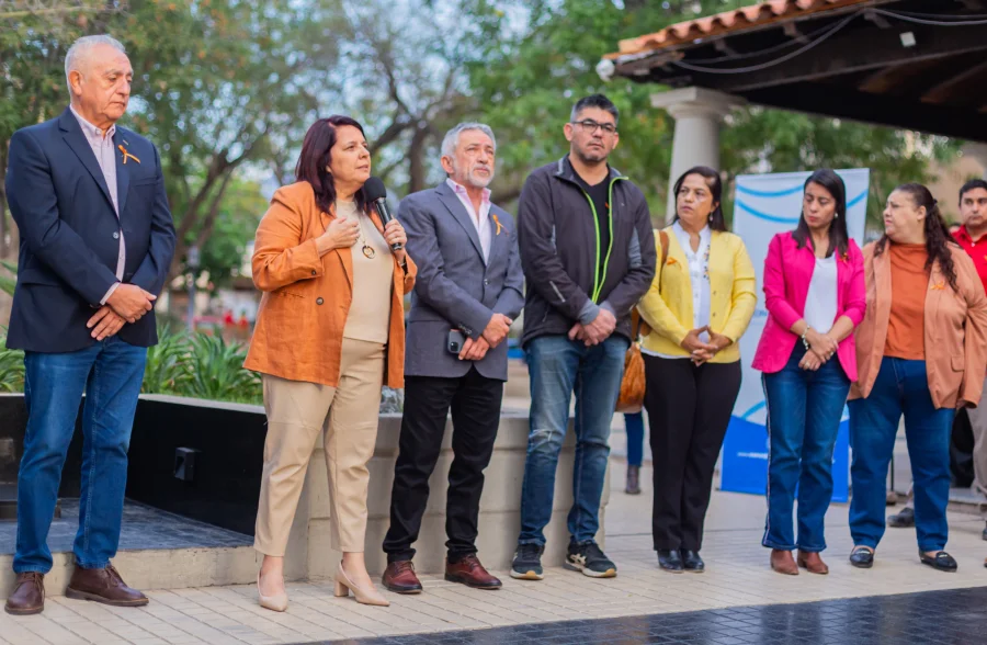 Tejer lazos. La actitud que dijo la vicintendenta Díaz D’Albano.