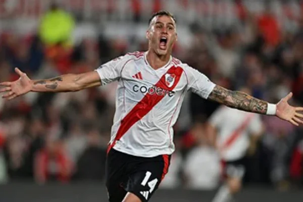 River quiere consolidarse como candidato en su visita a Colo Colo por Copa Libertadores