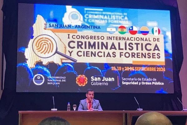 Policia de La Rioja presente en el 1º Congreso de Criminalística y Ciencias Forenses