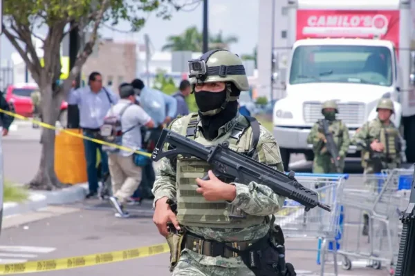 México: pánico en Sinaloa por ola de violencia entre bandas narco