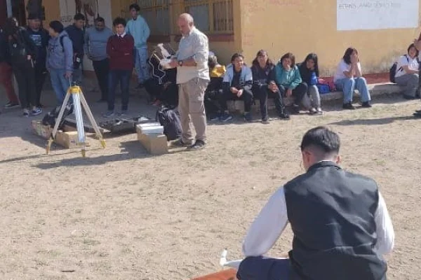 Los Alumnos de la Escuela de Comercio participaron de taller