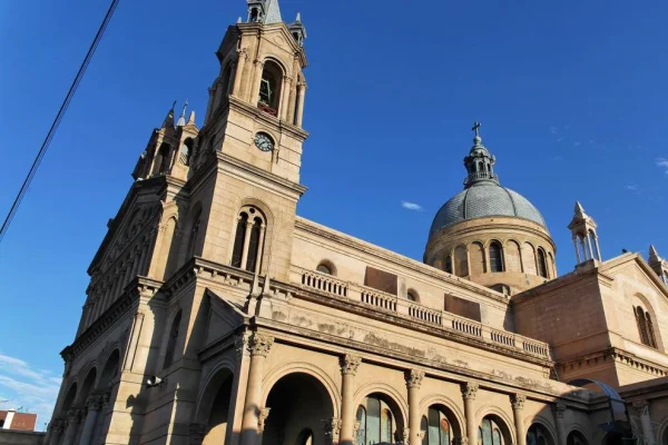 Lunes caluroso con máxima de 39 grados