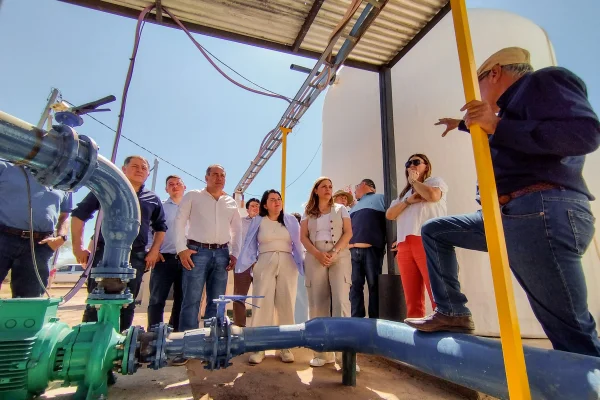 Inauguraron obras de agua, energía, vivienda y asfaltado