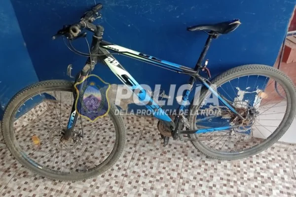 Descartaron una bicicleta robada en la plaza de Catuna