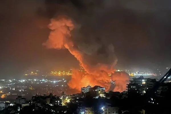 Israel desata un infierno con más de 30 bombardeos en suburbios al sur de Beirut