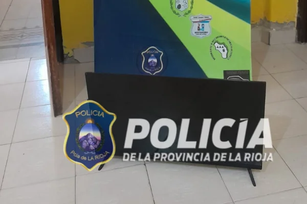 Recuperaron varios elementos robados en barrios de Capital