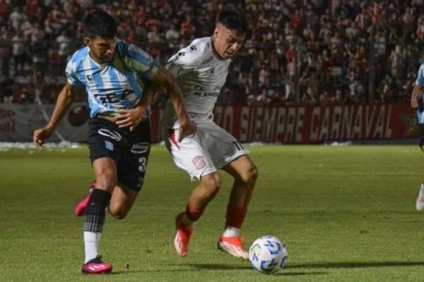 San Martín de Tucumán y Racing empataron en un partidazo