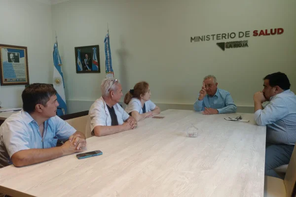 APROSLaR mantuvo un encuentro con el ministro de Salud