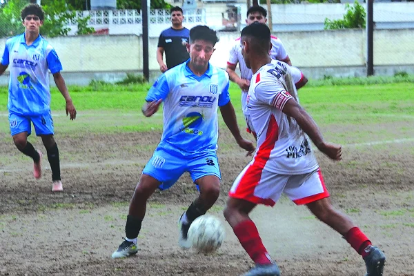 Racing sacó un punto y todavía sueña con salvarse