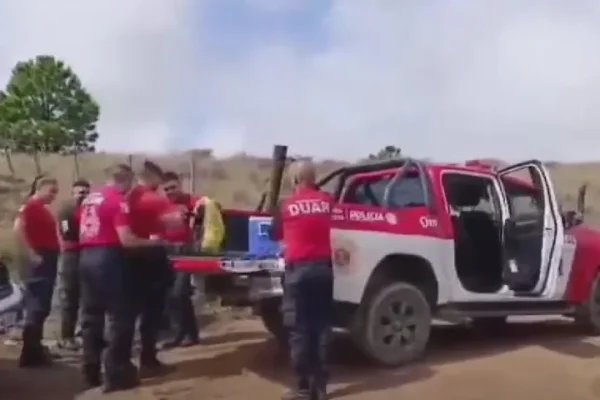 Amplio operativo para rescatar a 10 nenes que se intoxicaron en un cerro durante un campamento